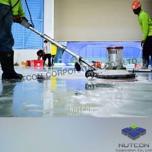 งานล้างพื้นลงแว็กซ์ Clearing Floor Wax